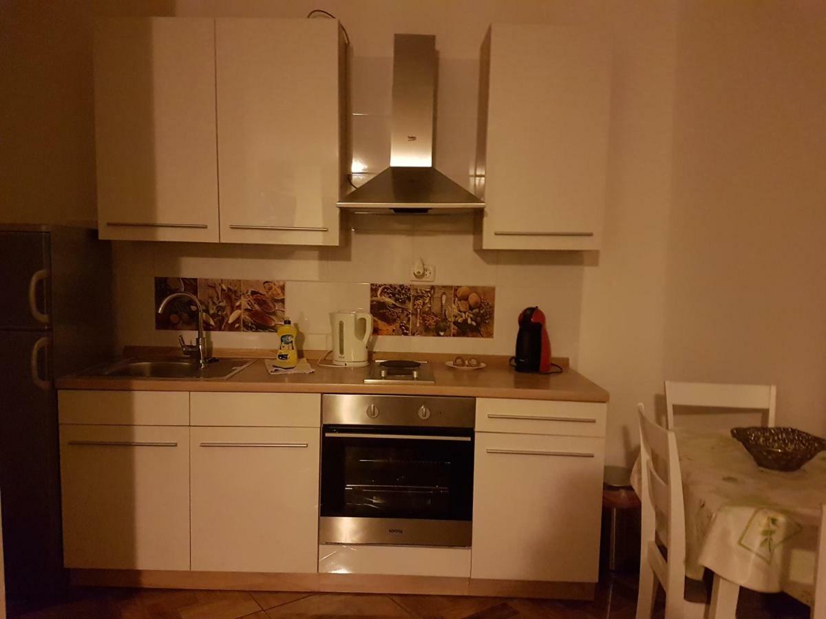 Studio Apartman Via シベニク エクステリア 写真